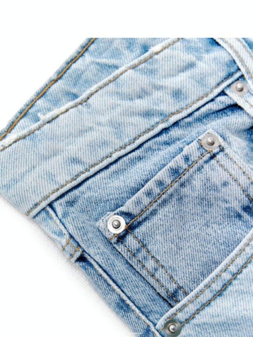 Zara x Barbie™ The Movie Straight-Leg Jeans — Light Wash — Size EU 38 / US 6 NWT - Picture 3 of 15